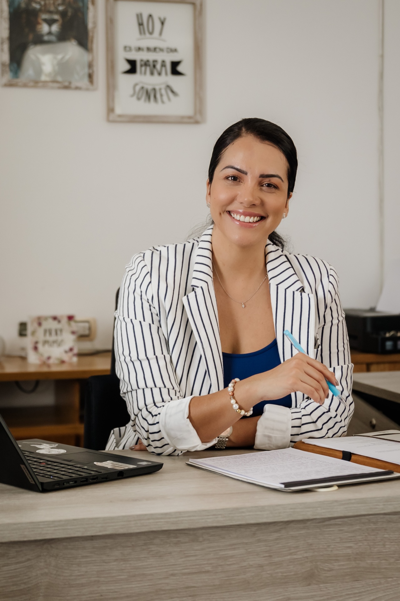 Juliana Hincapie en su oficina